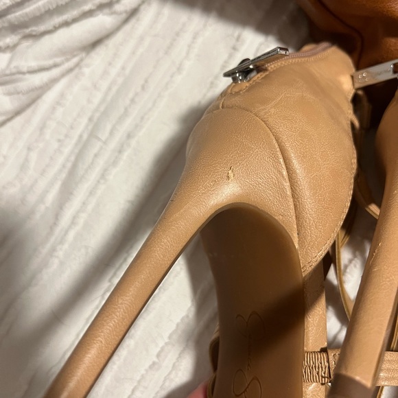 Brand New never worn Jessica Simpson Nude heels. - Picture 4 of 6